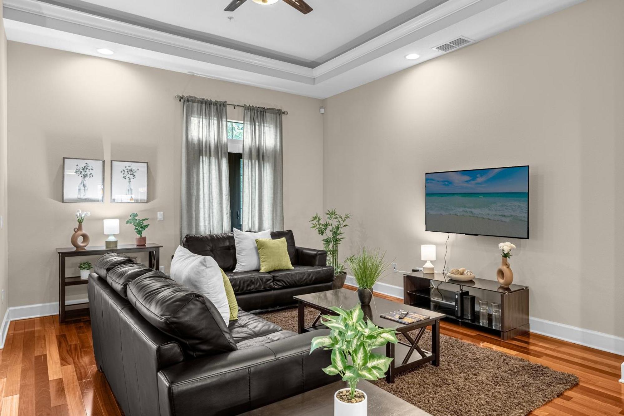Casa vacanze 4br Family Townhouse In - With Pool, Gym, Games, & Jacuzzi *