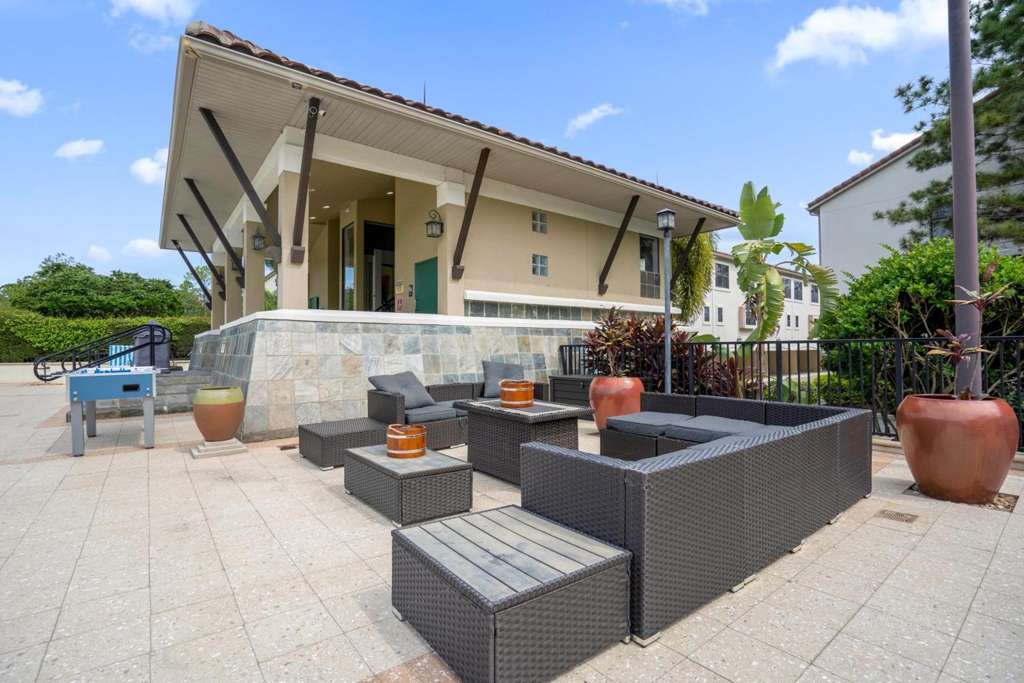 Casa vacanze 4br Family Townhouse In - With Pool, Gym, Games, & Jacuzzi