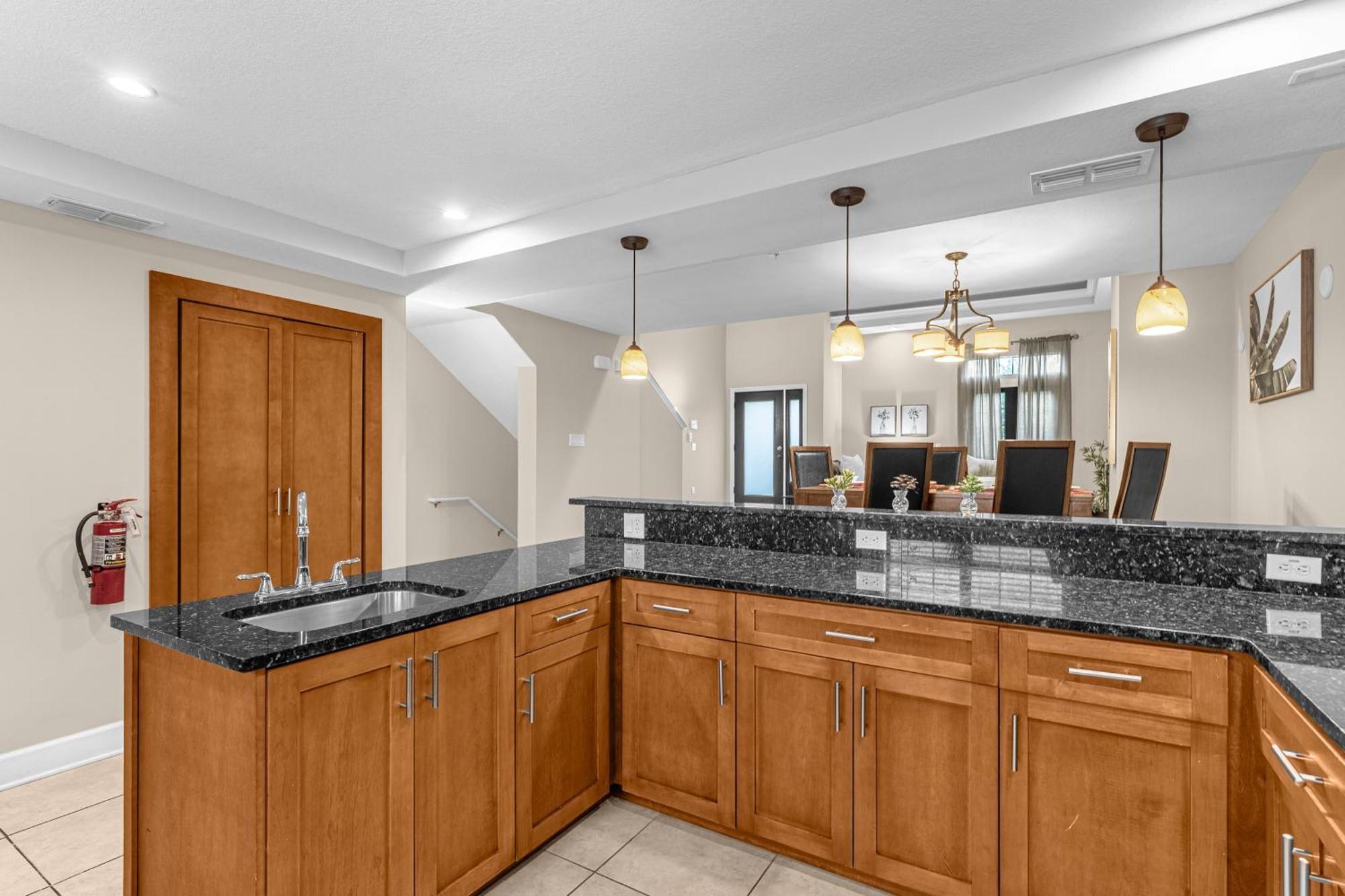 Holiday home 4br Family Townhouse In - With Pool, Gym, Games, & Jacuzzi *
